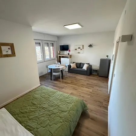 Venice 法瓦罗威尼托