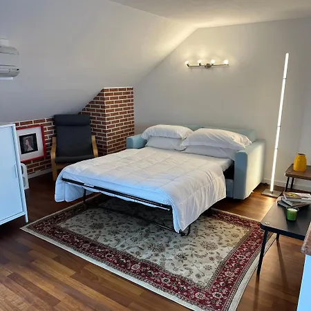 Venice Apartment *